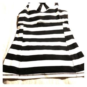 Striped LuLu tank with built in bra!
